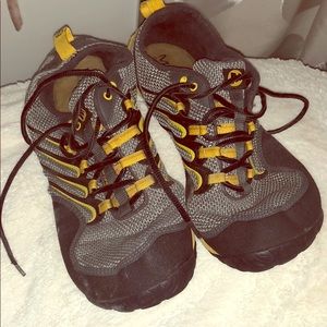 Men’s Merrell vibram shoes